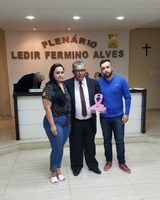 Vereador Sérgio Tadeu dos Santos entrega homenagem a Sra. Rosane de Souza Matos – In Memoriam